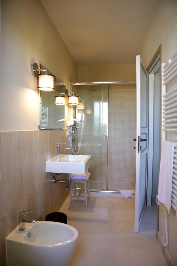 Avion B&B Elmas ภายนอก รูปภาพ